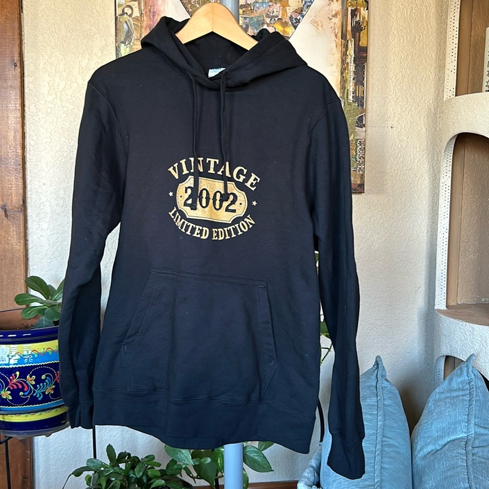 Black men’s hoodie. Size M. NWOT